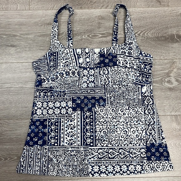 Lands’ End D-Cup Square Neck Underwire Tankini Swimsuit Top 14 D - Picture 3 of 14